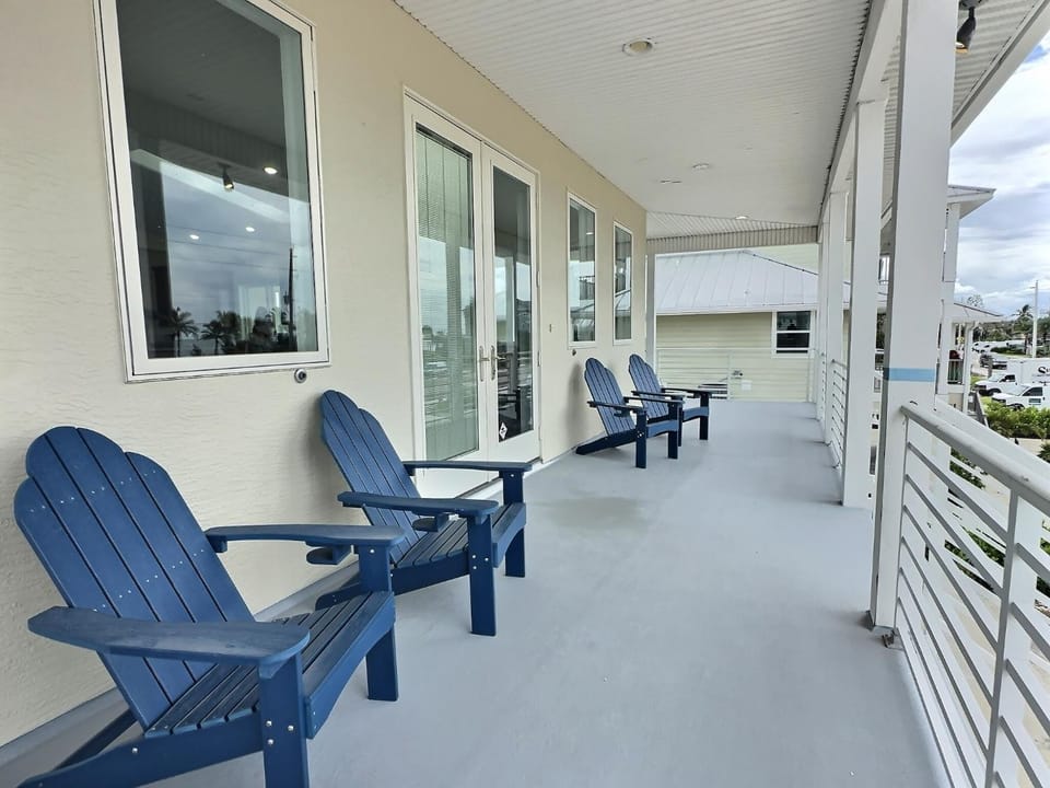 Villa Estero Dream House in Estero Island