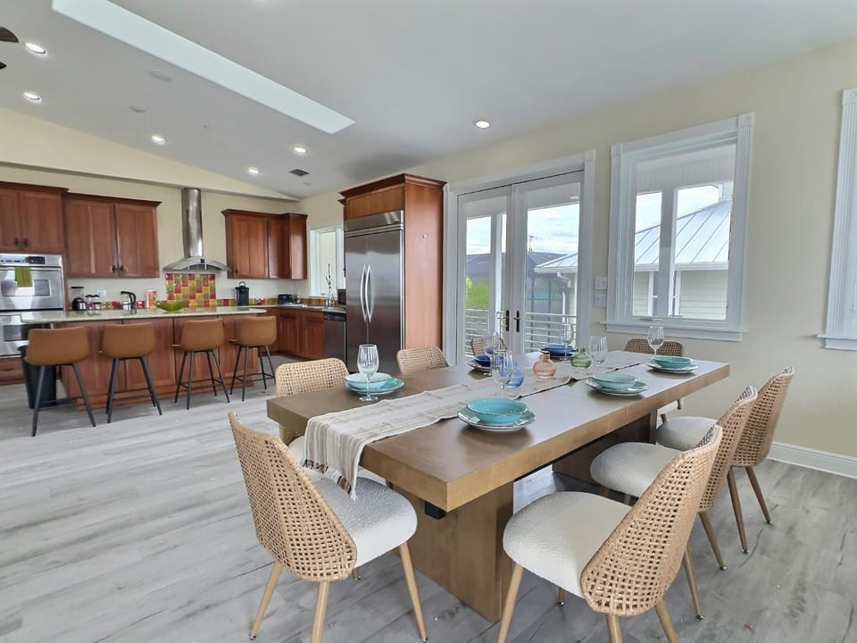 Villa Estero Dream House in Estero Island