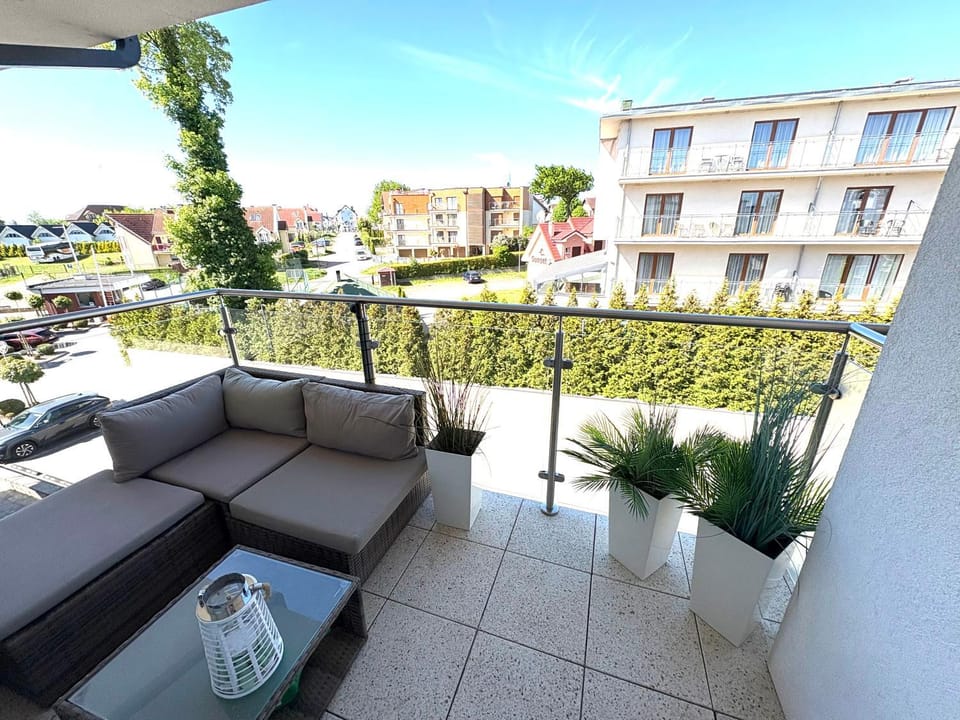 Shells & Pearls Rewal 4 Pax Near Beach with Balcony Apartment in West Pomeranian Voivodeship, Poland