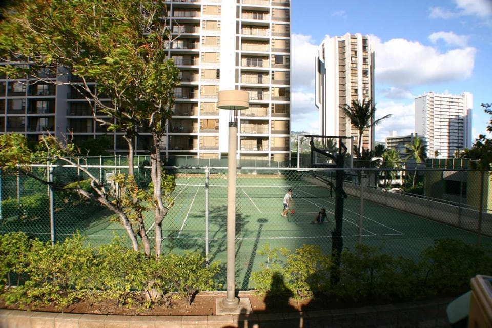 Waikiki Banyan 2901 - Tower 1 House in Honolulu