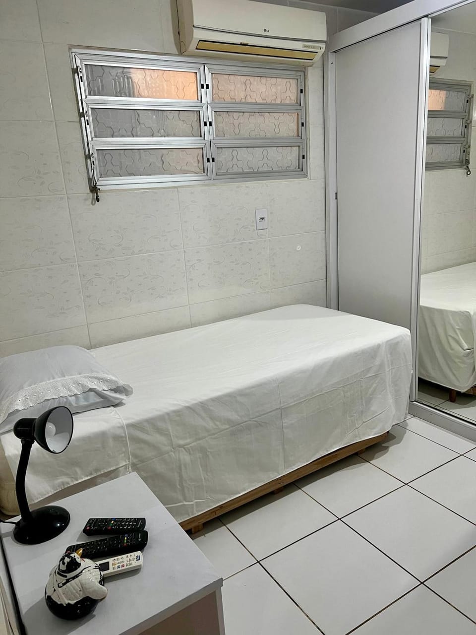 Apartamento em ingleses - próximo a praia, supermercados, padarias, farmácia Apartment in Florianopolis