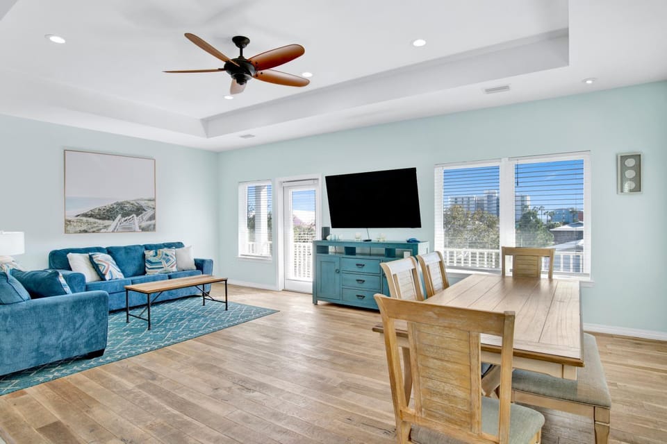 Sunride Shores Beach House House in West Beach