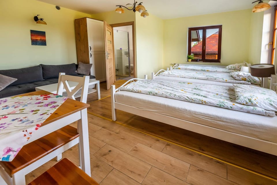 Jurajska Stokrotka Farm Stay in Poland