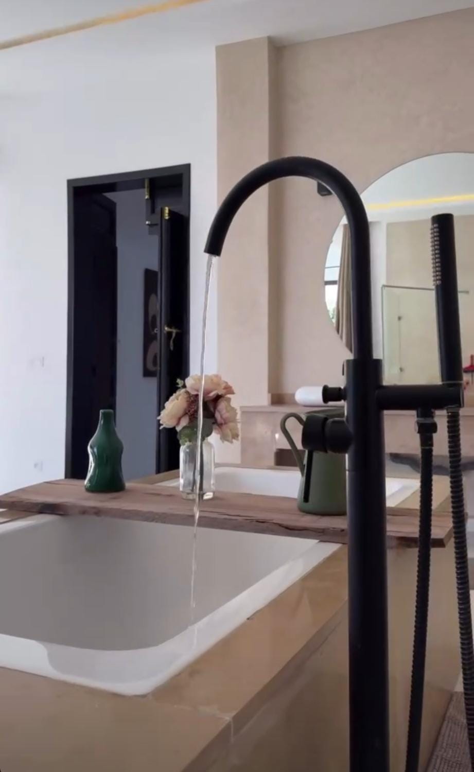 Bathroom, Bath