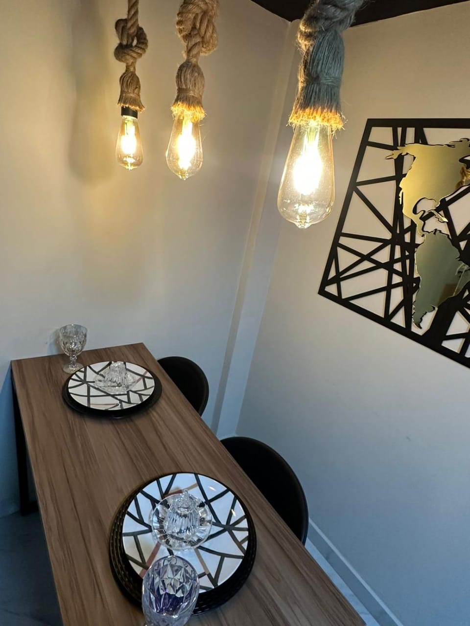 Decorative detail, Dining area