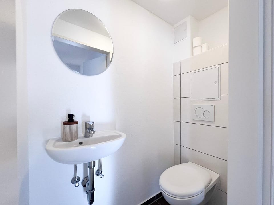 Toilet, Bathroom