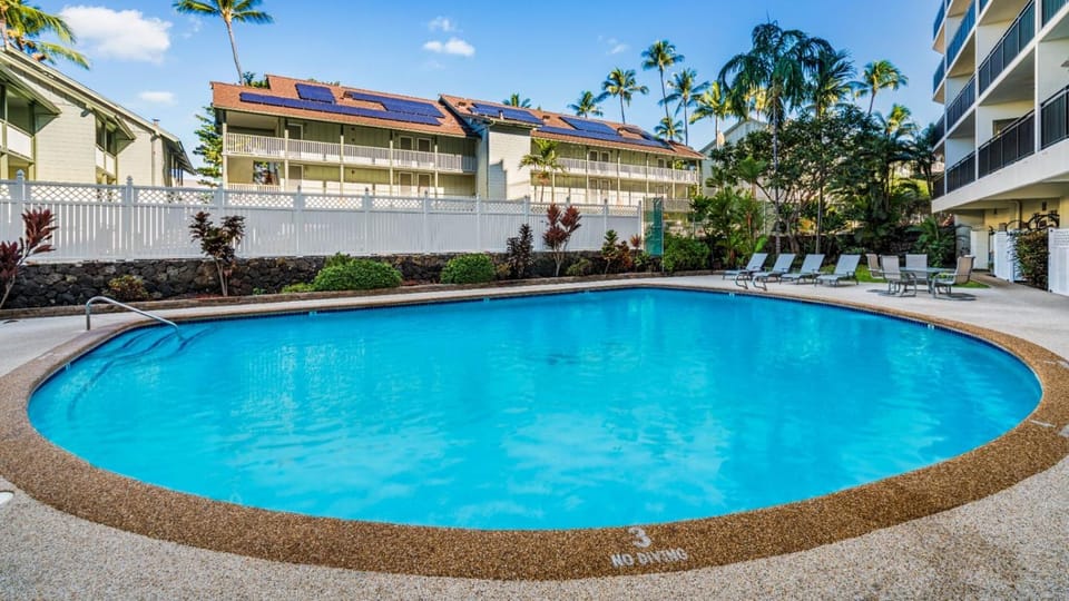 Kona Alii 504 House in Holualoa