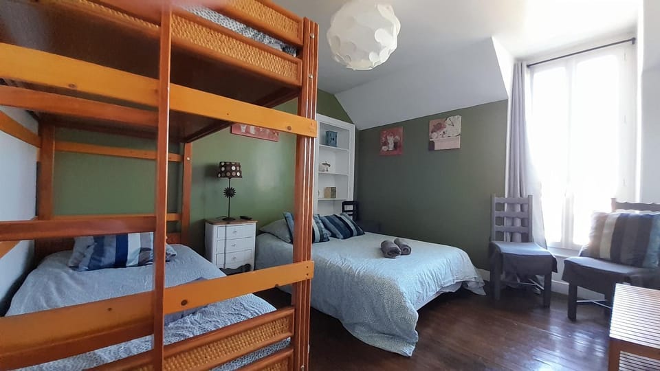 Home Sweet Home House in Le Mans