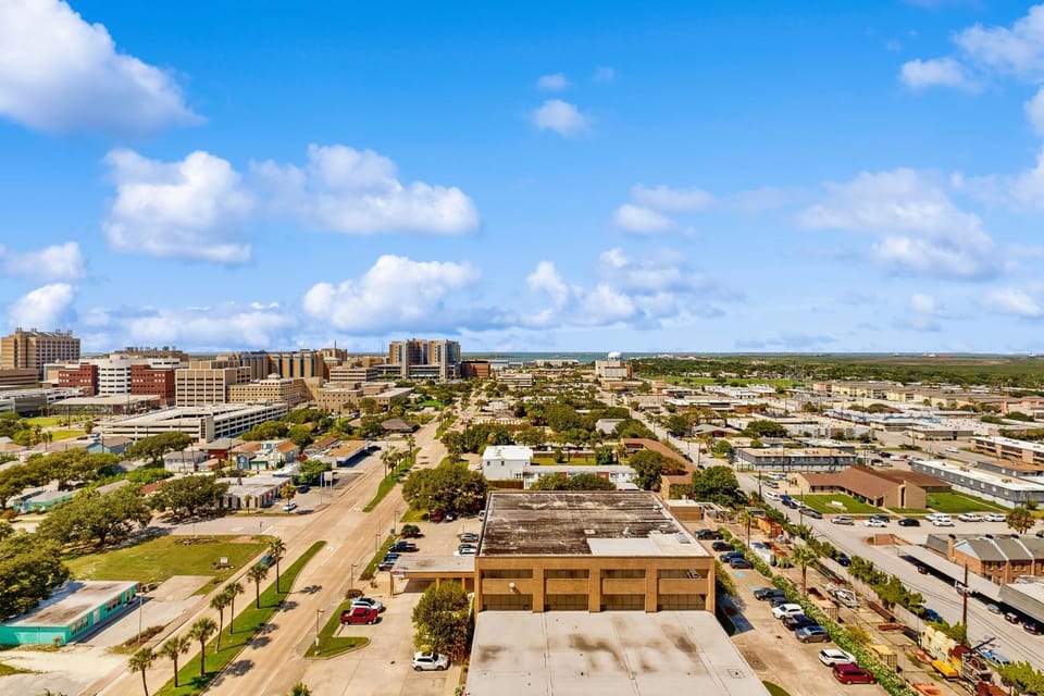 Emerald By the Sea #1302 Apartment in Texas City