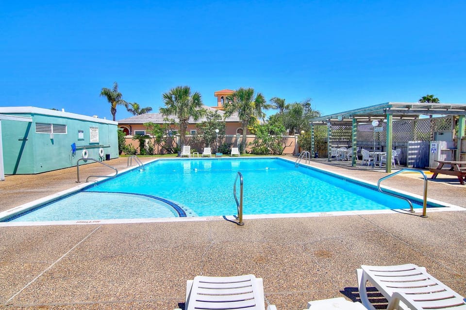 Puente Vista 105 House in North Padre Island
