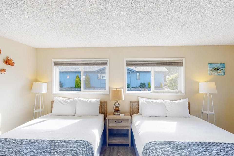 Lamplighter Inn - 116 Crab Shack House in Oregon