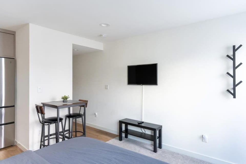 Stylish Studio in Columbia City Seattle House in Columbia City