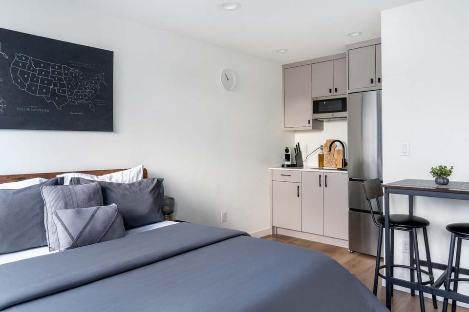 Stylish Studio in Columbia City Seattle House in Columbia City