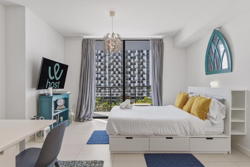 Bed, TV and multimedia