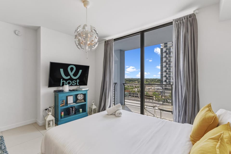 Bed, TV and multimedia
