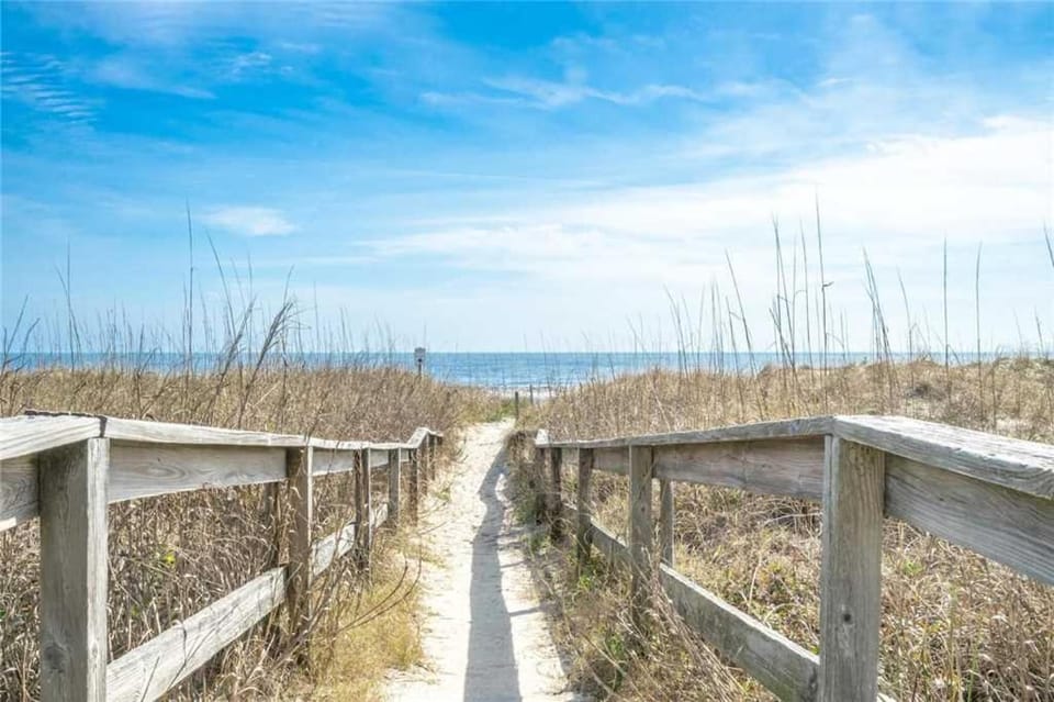 Winds V1 #3B - My Top Paradise Apartment in Carolina Beach