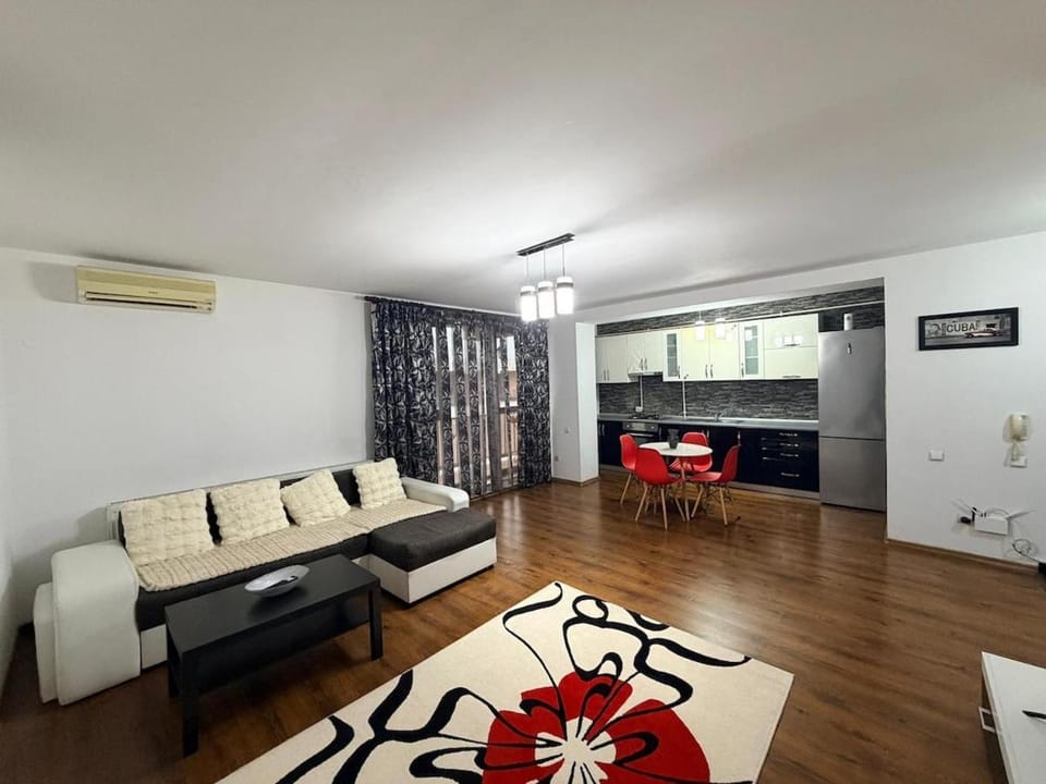 Modern apartment in Ford-Ferval area, Craiova Apartment in Craiova