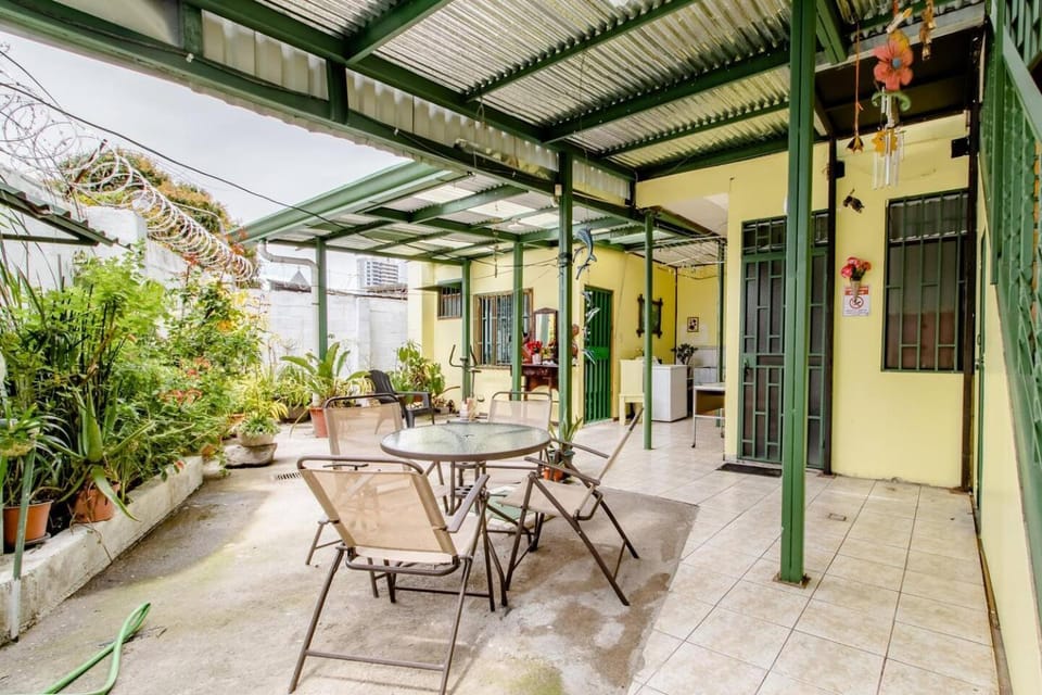 Patio, Balcony/Terrace