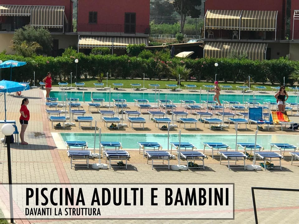 Solarium, Balcony/Terrace, Swimming pool