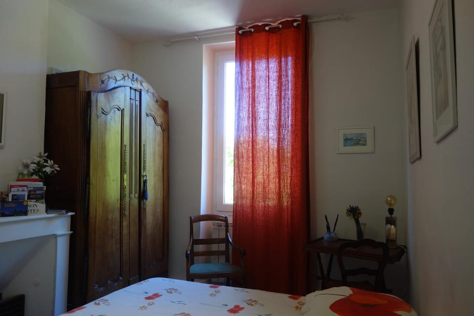La Maison sur la Colline Bed and Breakfast in Occitanie