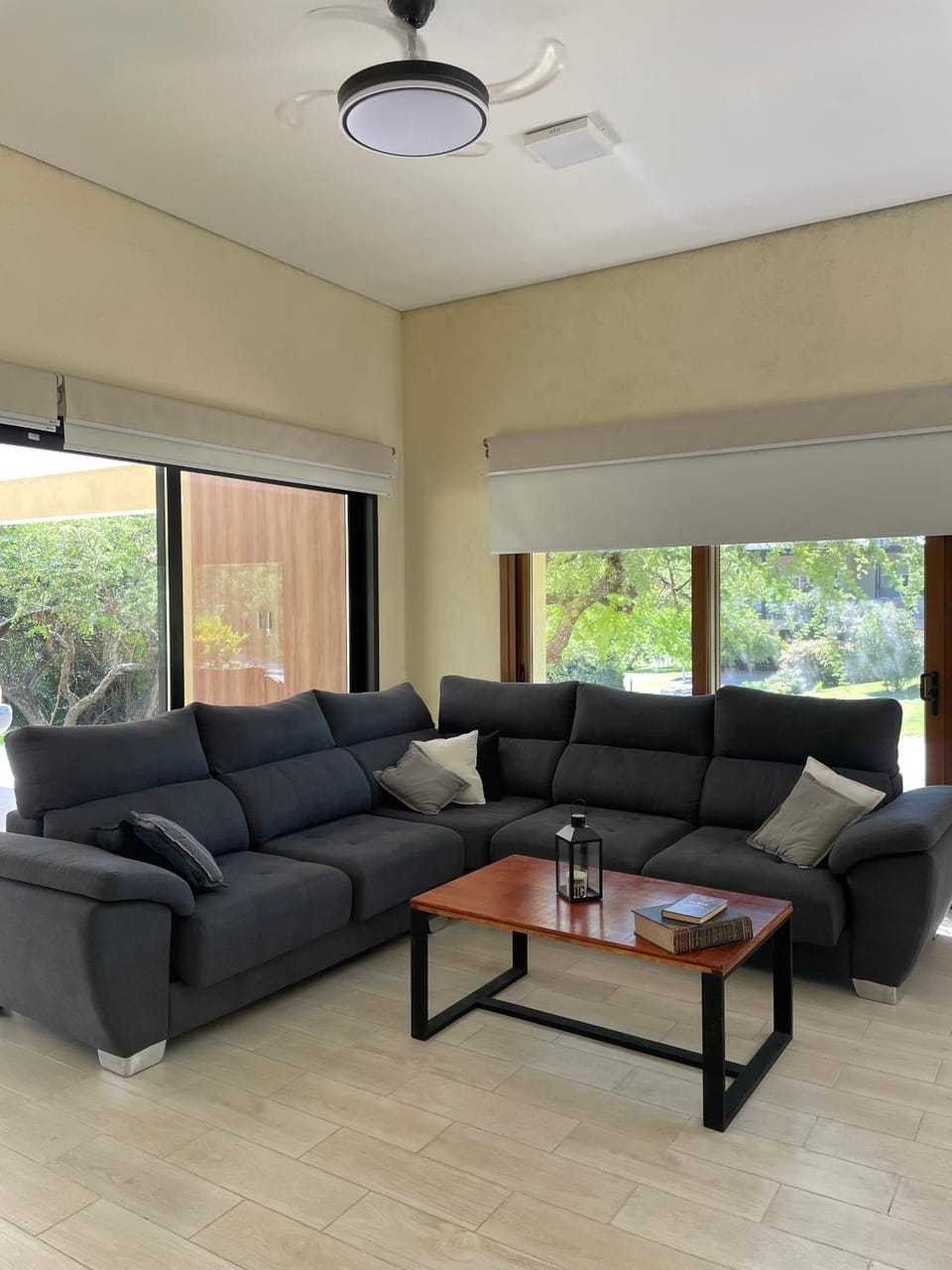 Communal lounge/ TV room, Living room
