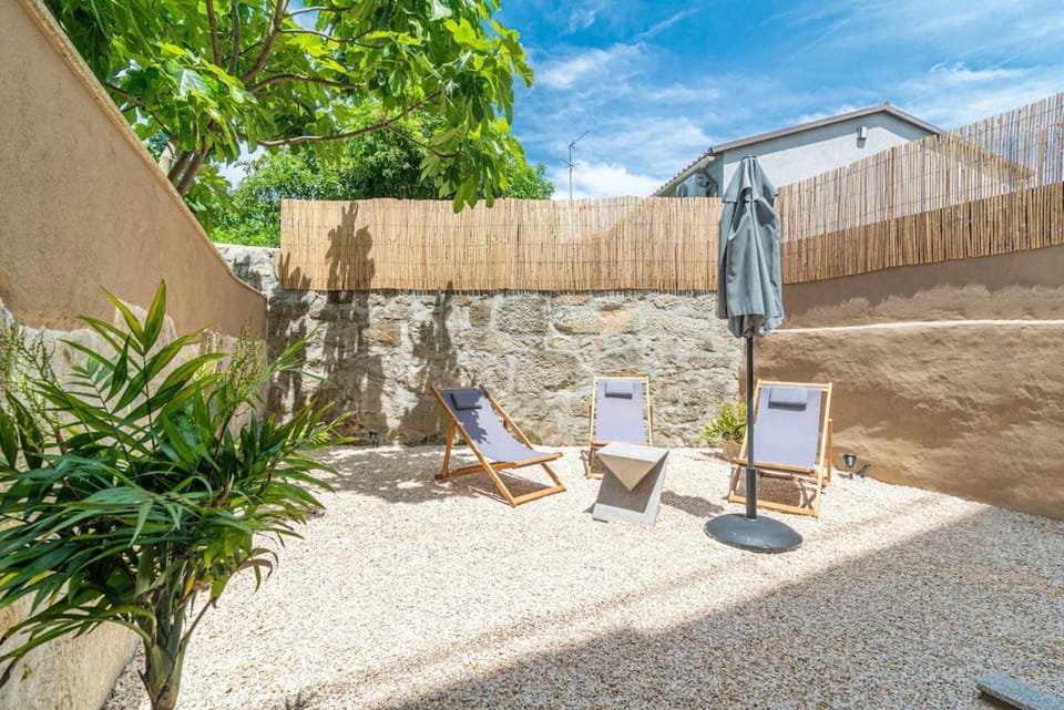 Heroísmo, stylish 2 bedroom apartment Apartment in Porto