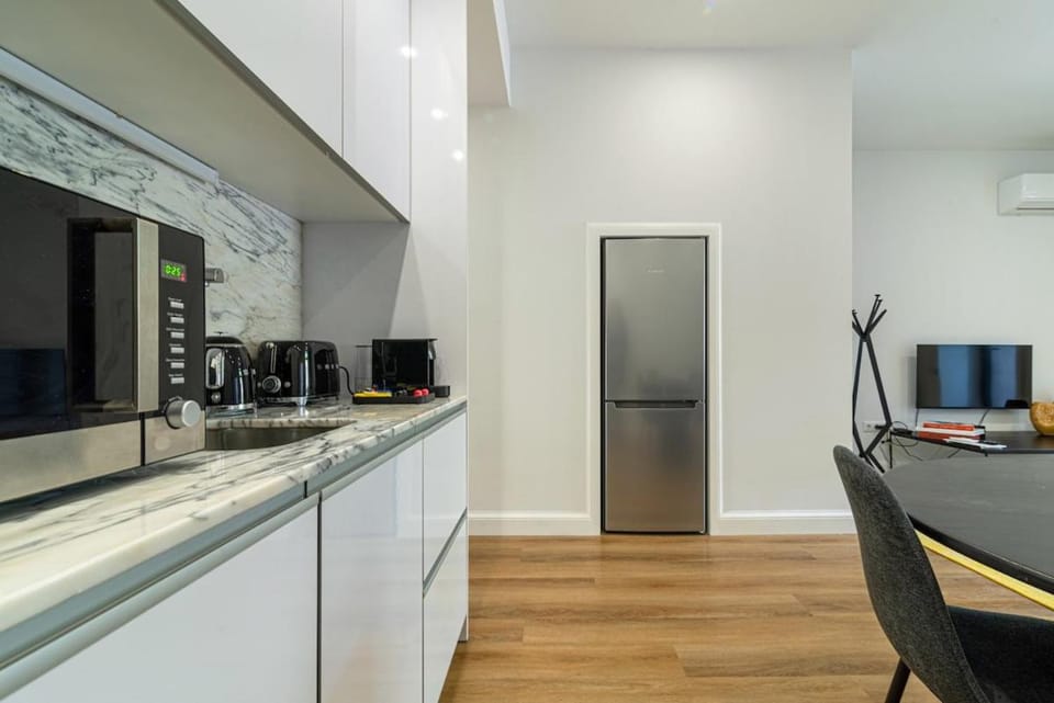 Heroísmo, stylish 2 bedroom apartment Apartment in Porto