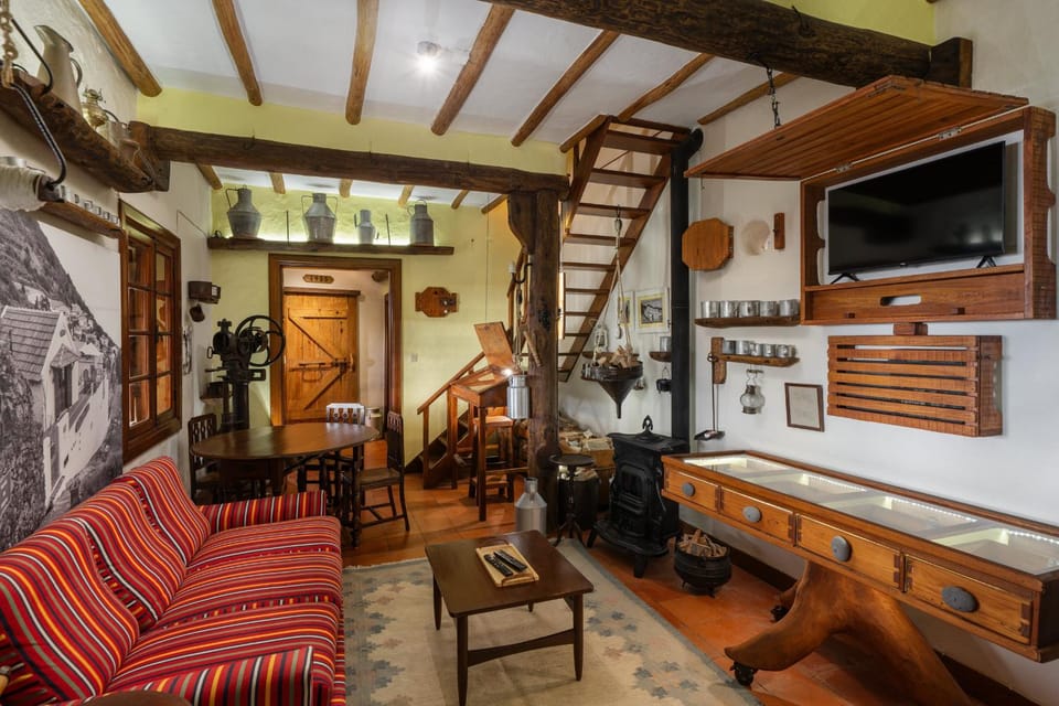 TV and multimedia, Living room