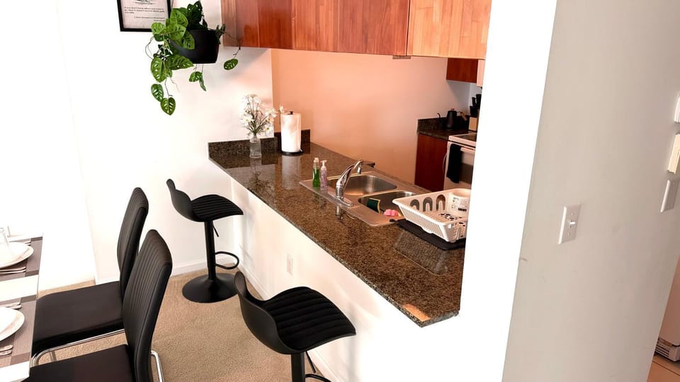 Skyline Dreams | Elegant Condo with Bay Views Apartment in Brickell