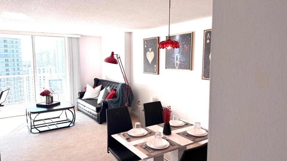 Skyline Dreams | Elegant Condo with Bay Views Apartment in Brickell