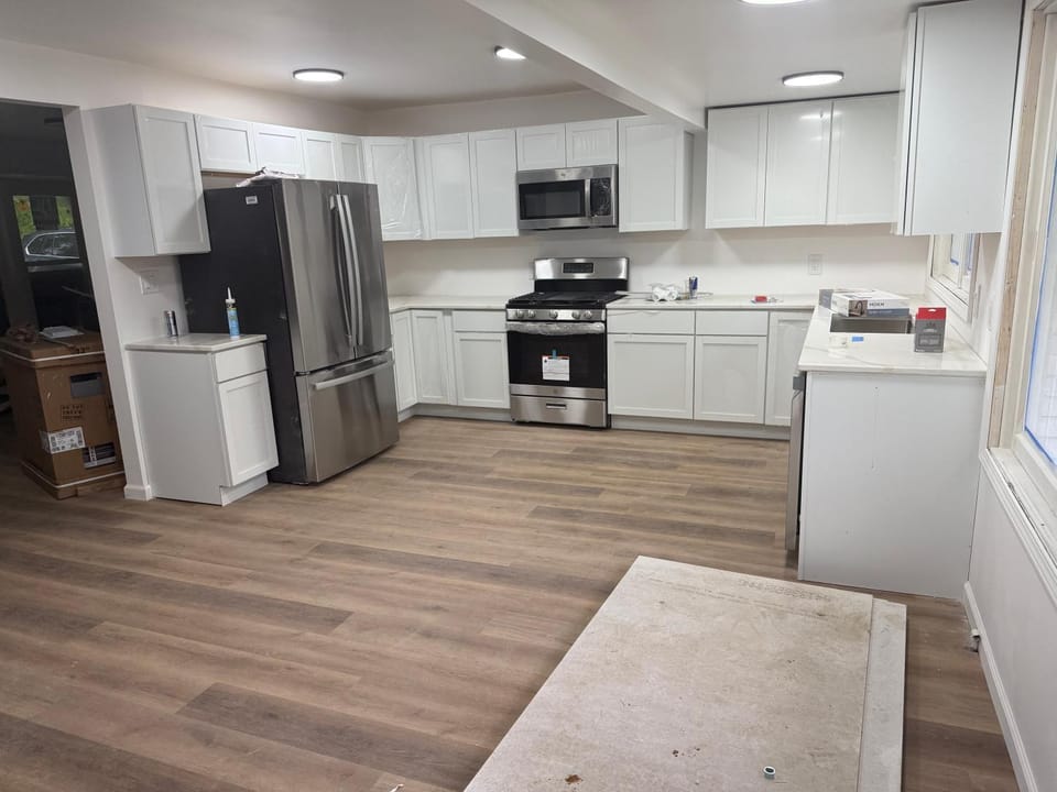Krystal Oasis Villa in Lansing