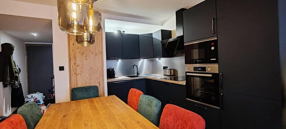 Résidence Domaine Des Ours - 8 pers pour ce superbe logement avec 55m² de terrasse Sud MAE-4283 Apartment in Montgenèvre