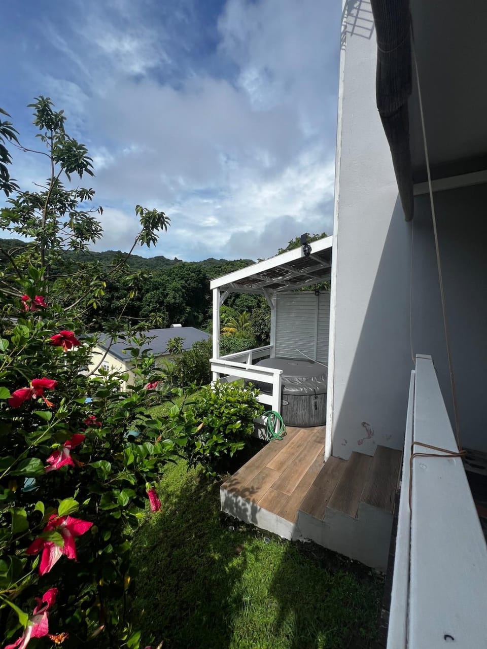 Garden, Hot Tub, View (from property/room)
