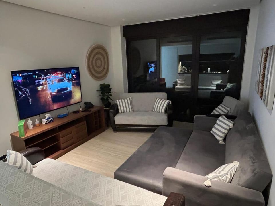 TV and multimedia, Evening entertainment