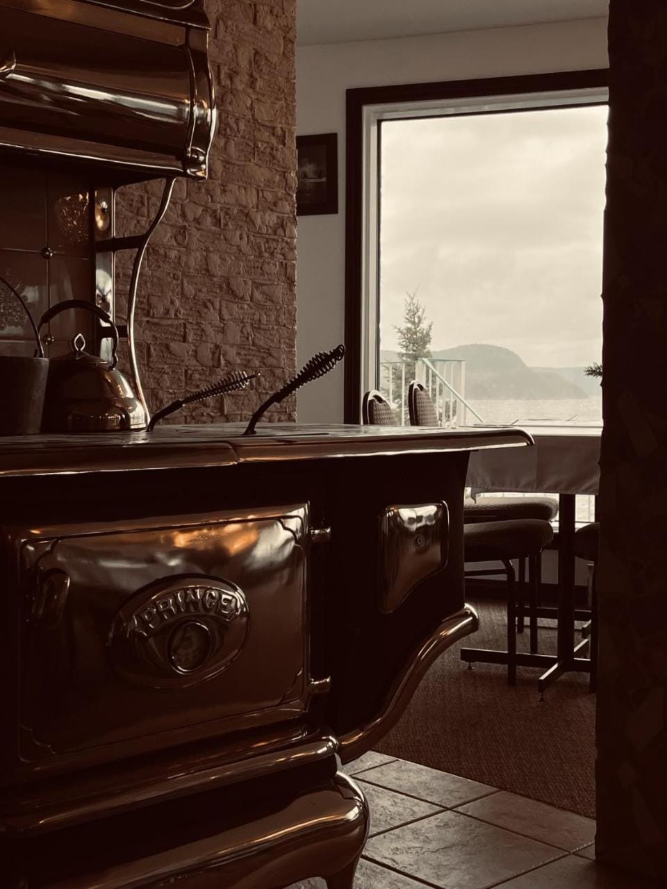 Auberge de la Rivière Saguenay Hotel in Saguenay