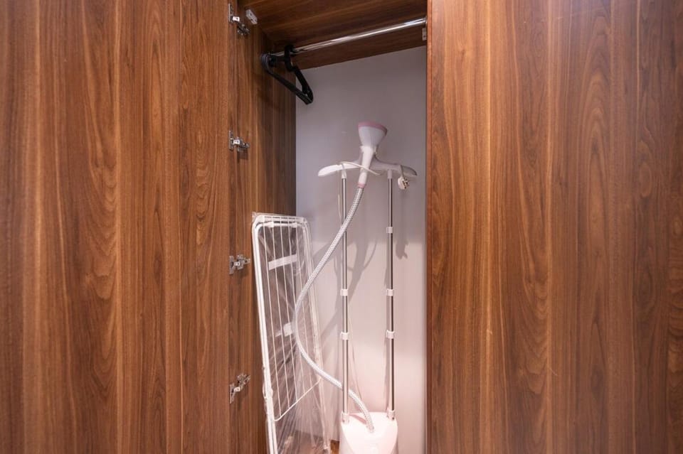 Velora 2BR Near Jeddah Airport Private Parking Apartment in Jeddah