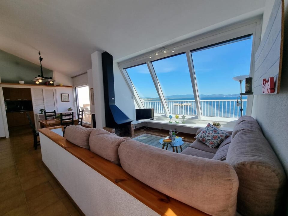 Apartamento de 3 habitaciones con terraza panorámica, cerca de la playa en L'Escala - HISP-236-34 Apartment in L'Escala