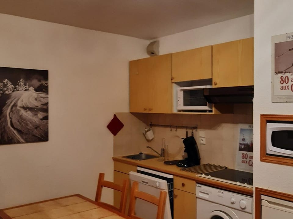 Studio cosy avec terrasse, 4 pers, parking privatif - FR-1-836-35 Apartment in Arâches-la-Frasse