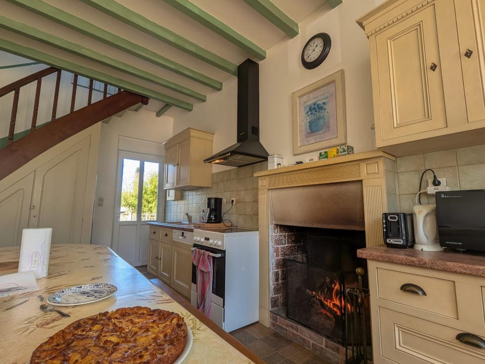 Moulin de Charme au Cœur du Berry, Proche Étang et Châteaux - FR-1-591-769 House in Centre-Val de Loire