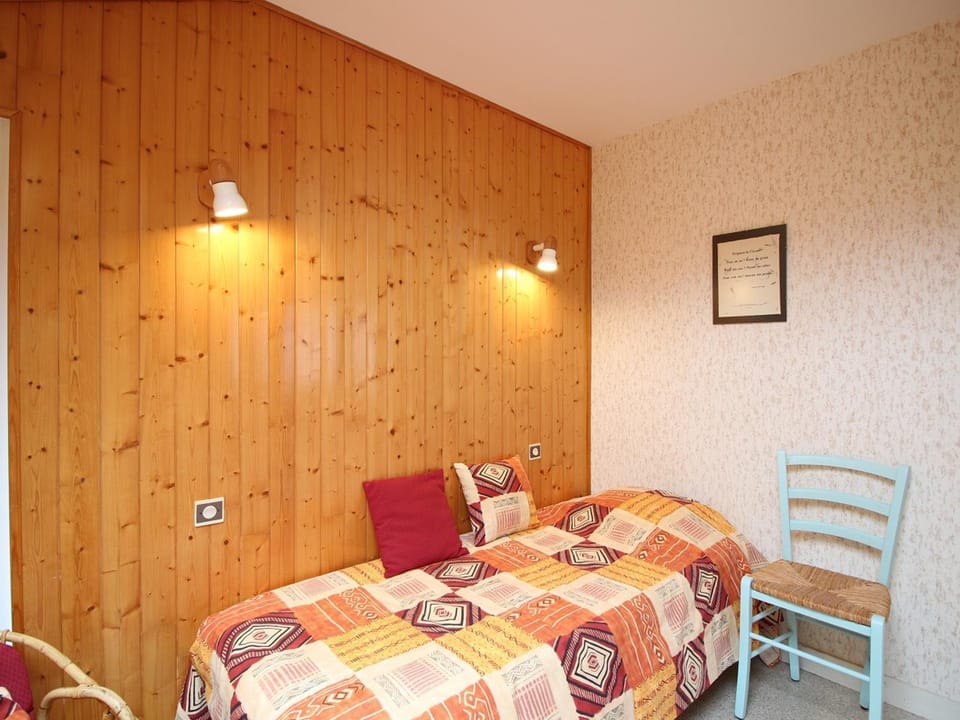 Mont-Dore: T2 bis avec balcon et parking proche centre - FR-1-415-205 Apartment in Auvergne-Rhône-Alpes