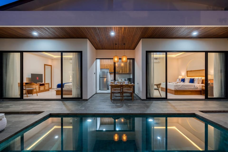 Property building, Swimming pool