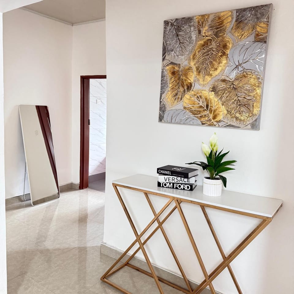 Living room, Decorative detail