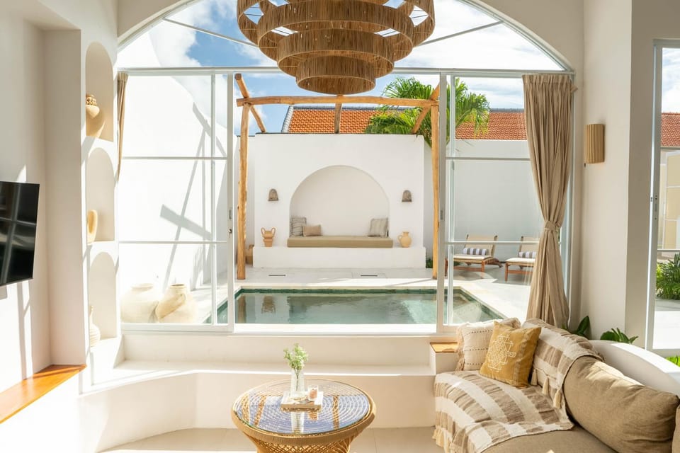 Enya Villas, Brand New Boutique Mediterranean Villa in Bali