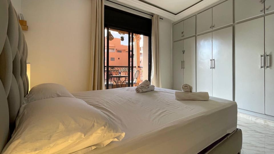 Beautiful Bright Apartment Victor Hugo District Apartment in Marrakesh