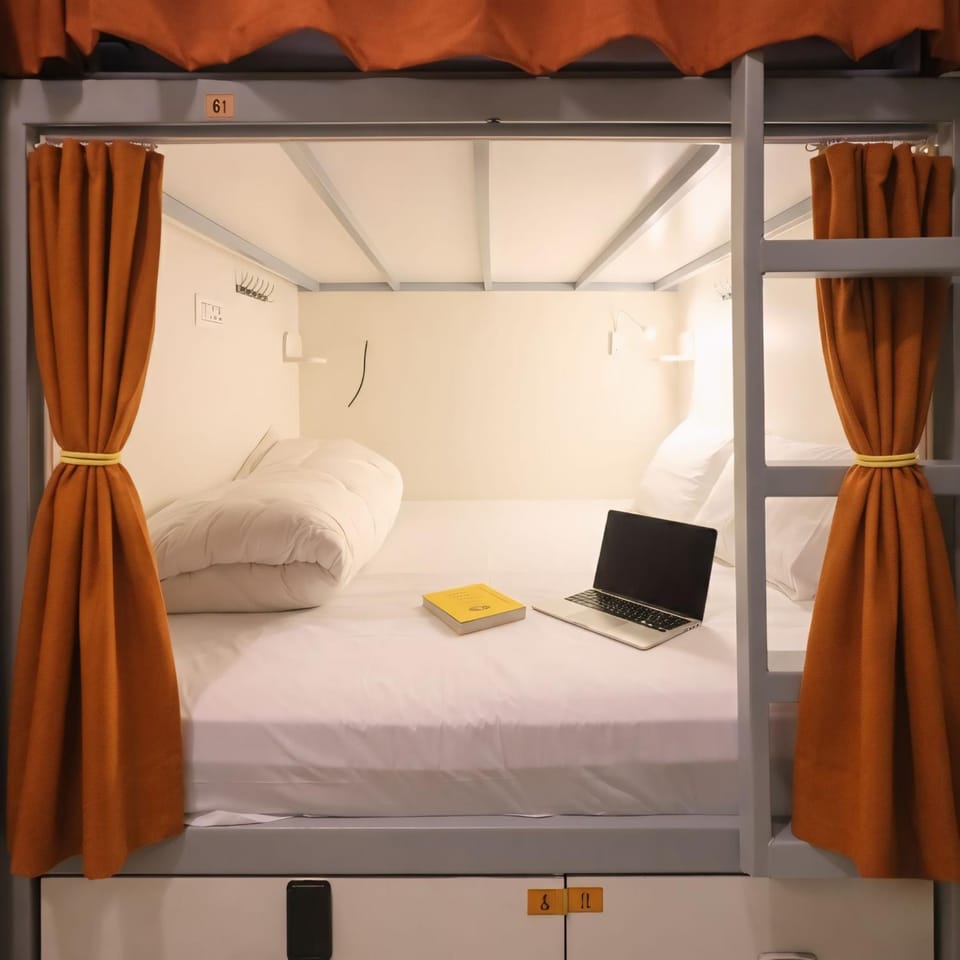 bunk bed