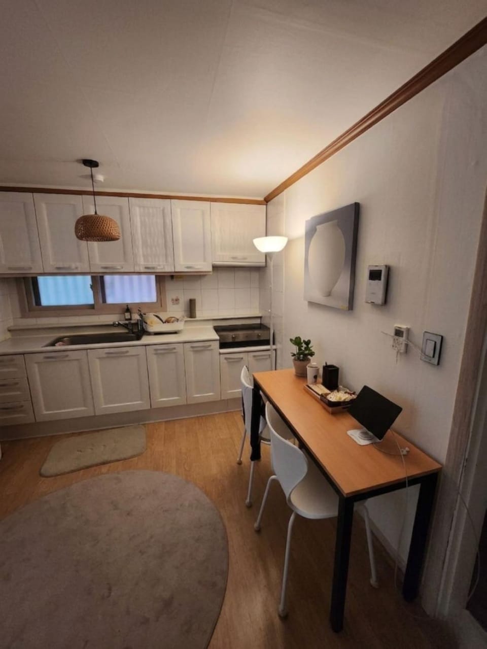 Dining area, Meals, minibar