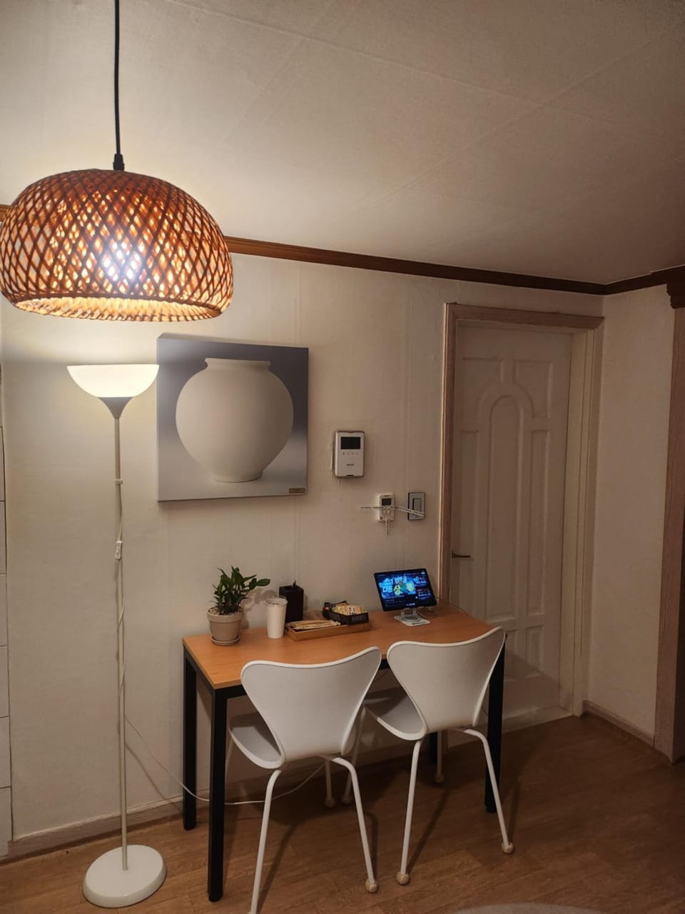 TV and multimedia, Dining area