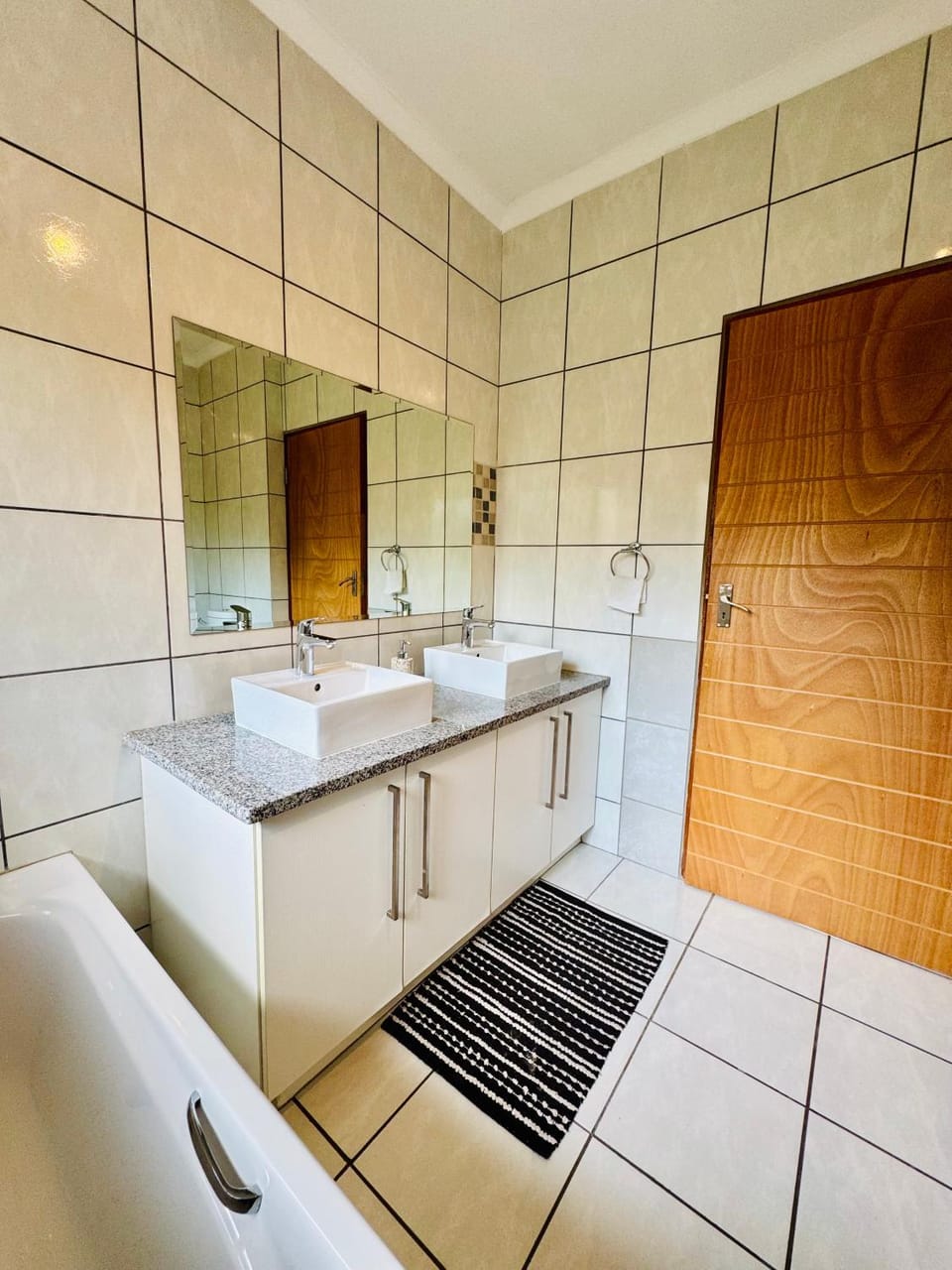 Gem in the heart of Sandton House in Sandton