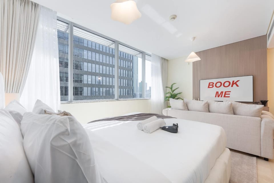 Free housekeeping visits during your stay - StayShort - DIFC sleeps 4 in a Convenient Location Apartment in Dubai