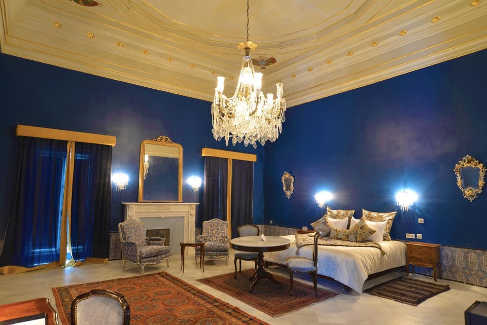 Bed, Bathroom, Living room, Bedroom